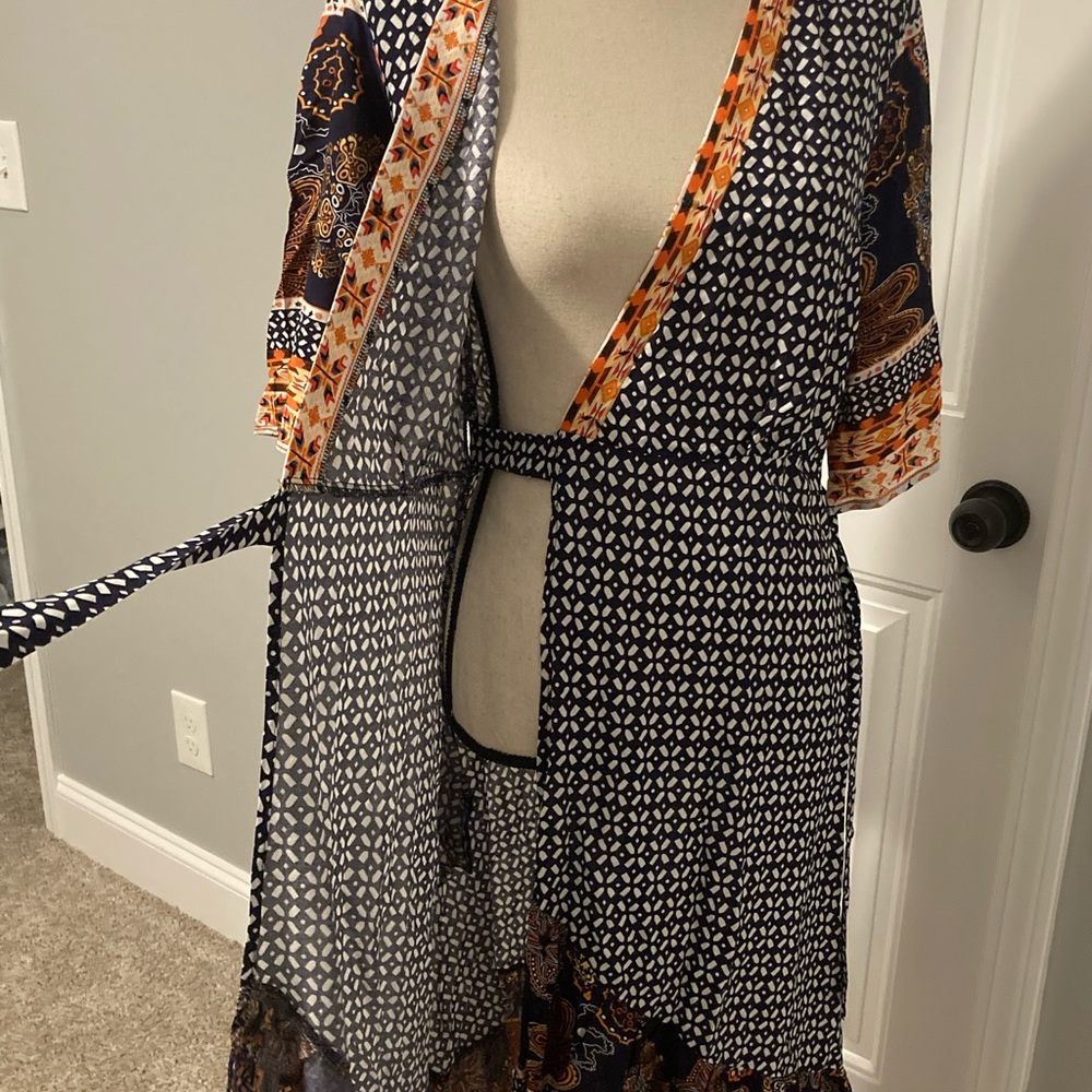 Suzanne Betro Hi-Low wrap dress - Picture 13 of 16